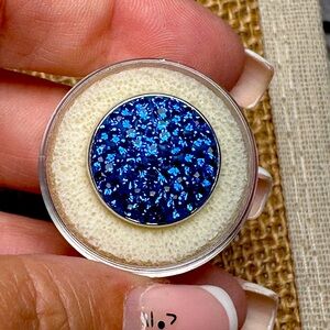 Magnolia and Vine 18mm Original Sapphire Dazzle Snap